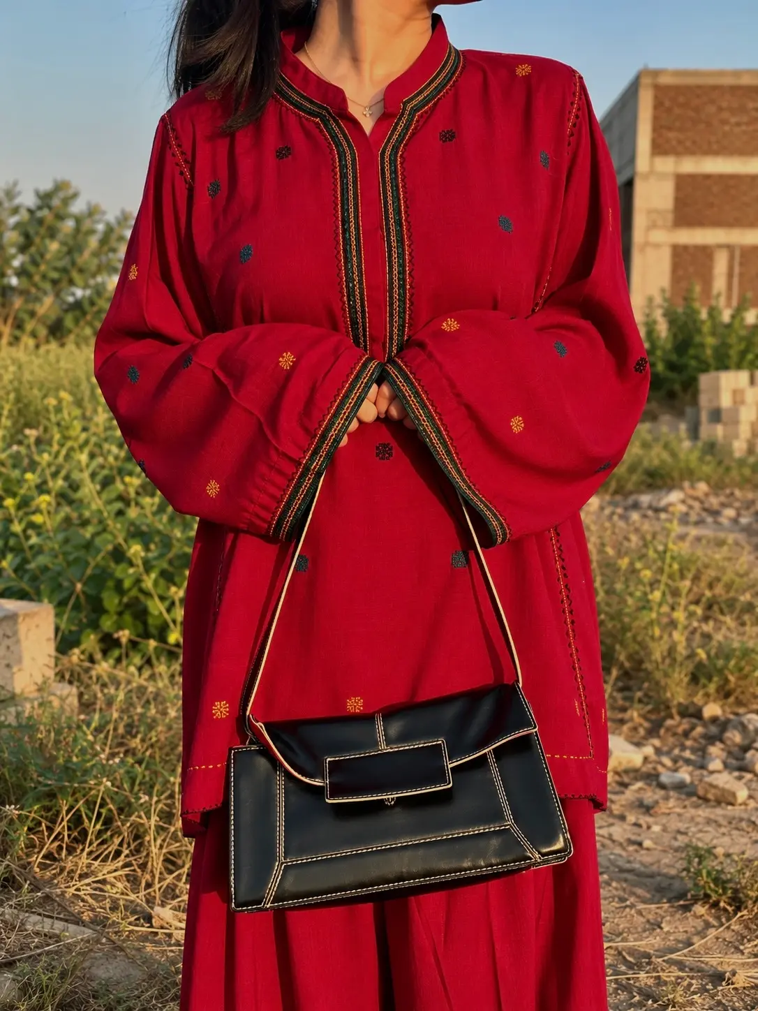 Red Nomadic - Image 7