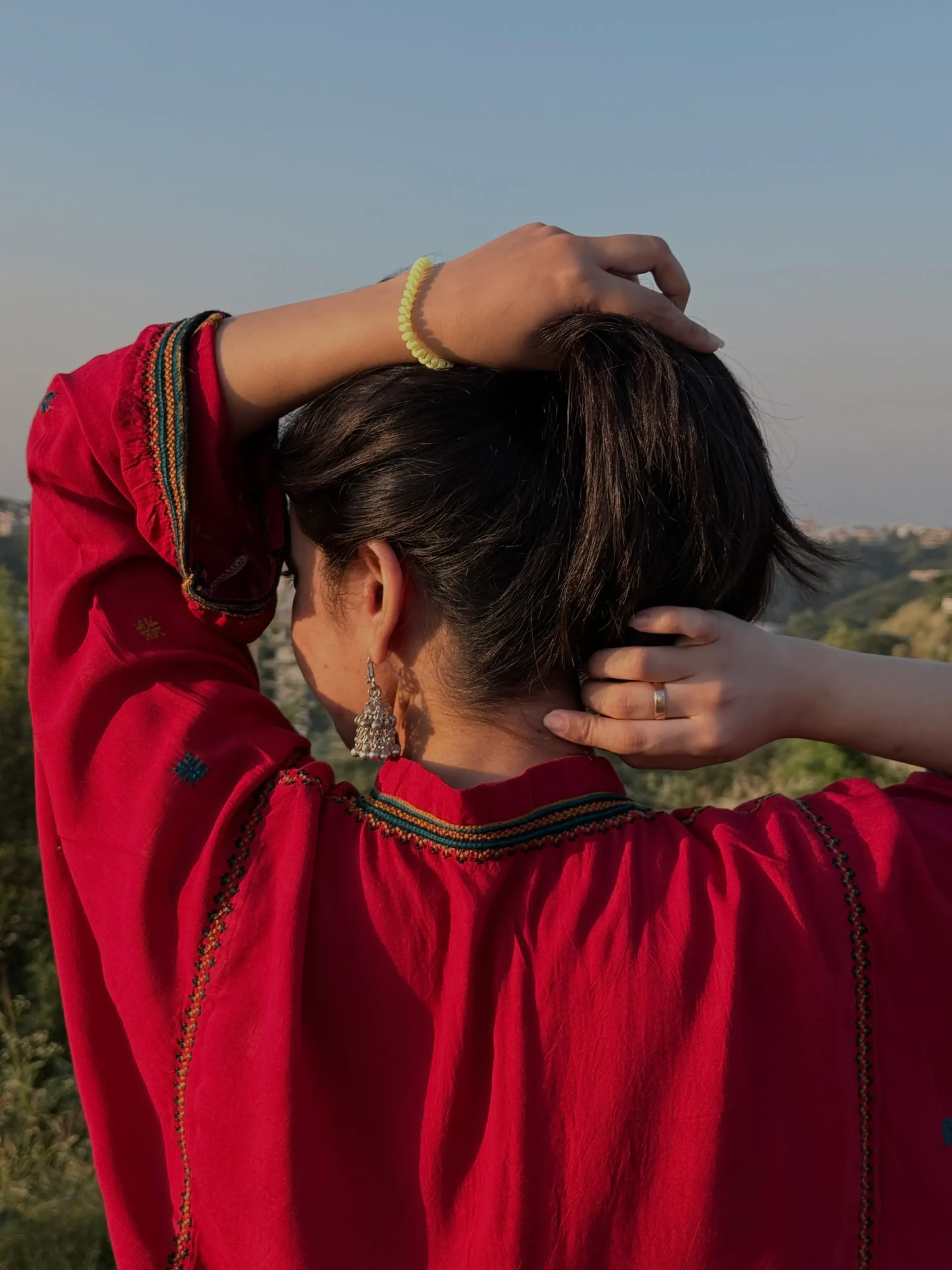 Red Nomadic - Image 3